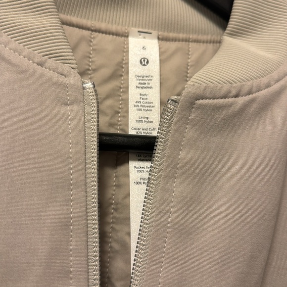 lululemon reversible nonstop bomber jacket raw linen - Picture 5 of 7